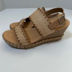 DV by Dolce Vita Enchant Women's Tan Wedge Sandals size 7.5